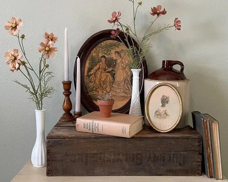 milk-glass-decor