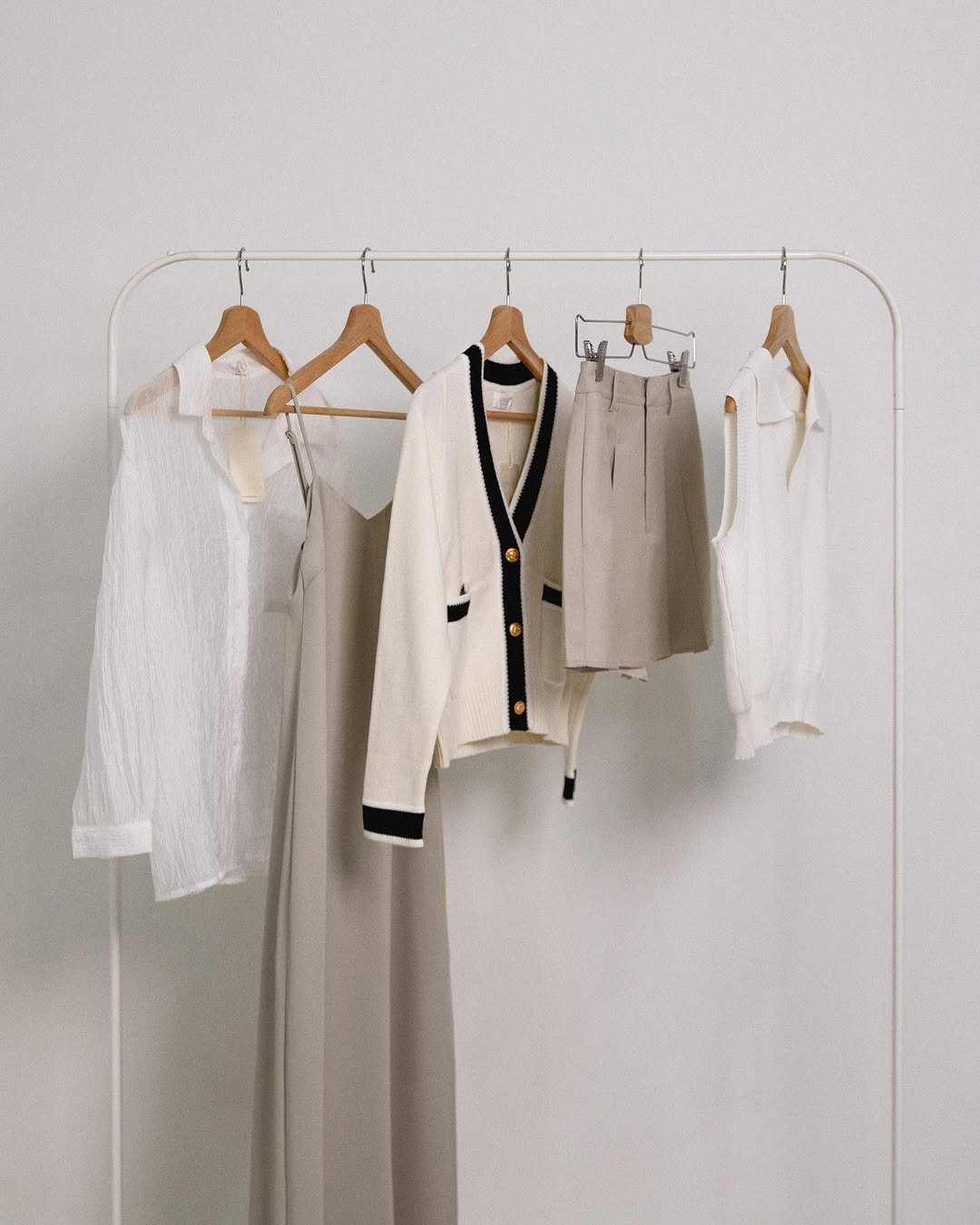 capsule-wardrobe-creation