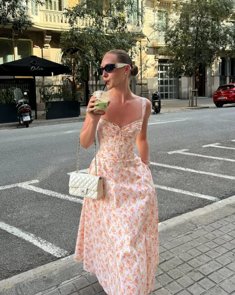 greece-aesthetic-outfit