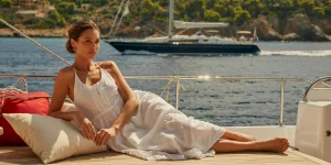 old-money-boat-outfit-white-flowy-dress