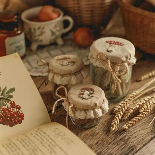 vintage-jar-decor