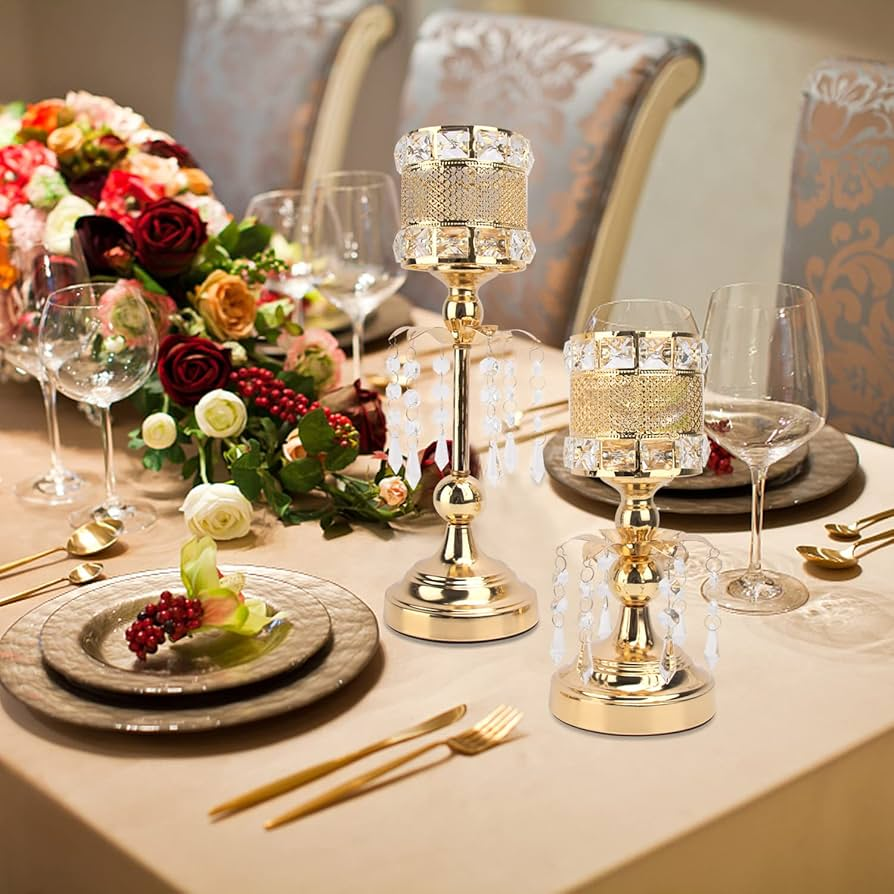 candlestick-centerpiece-dining-table