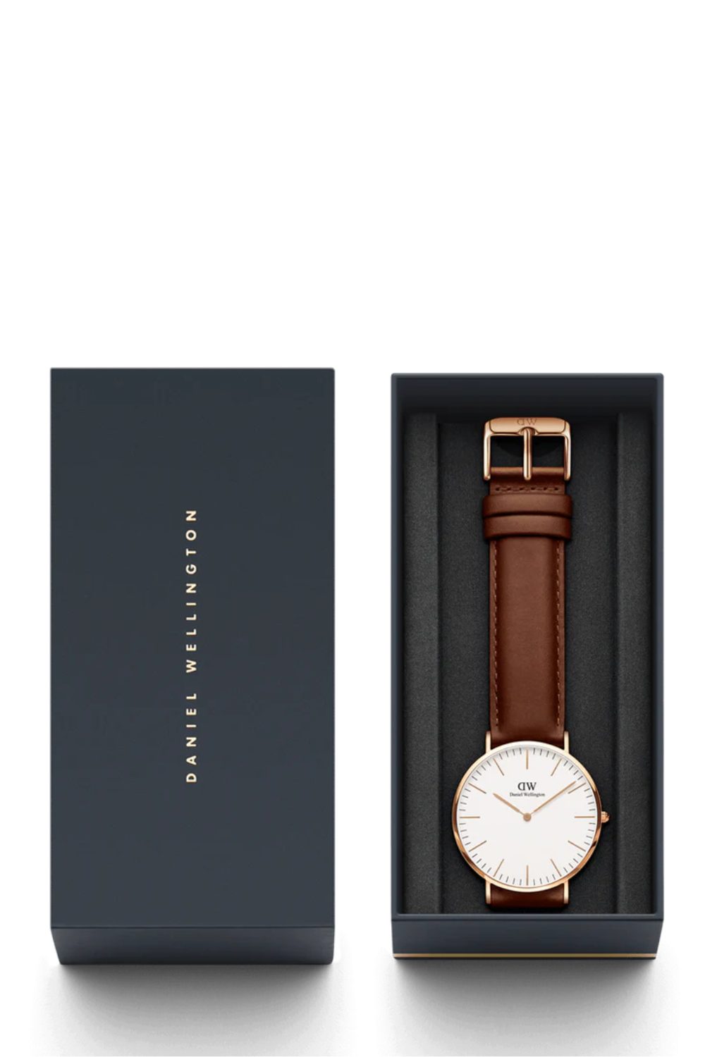 Brown leather strap watch presented in a gift box, classic and simple. Timeless Valentine’s Gifts She’ll Love every day.