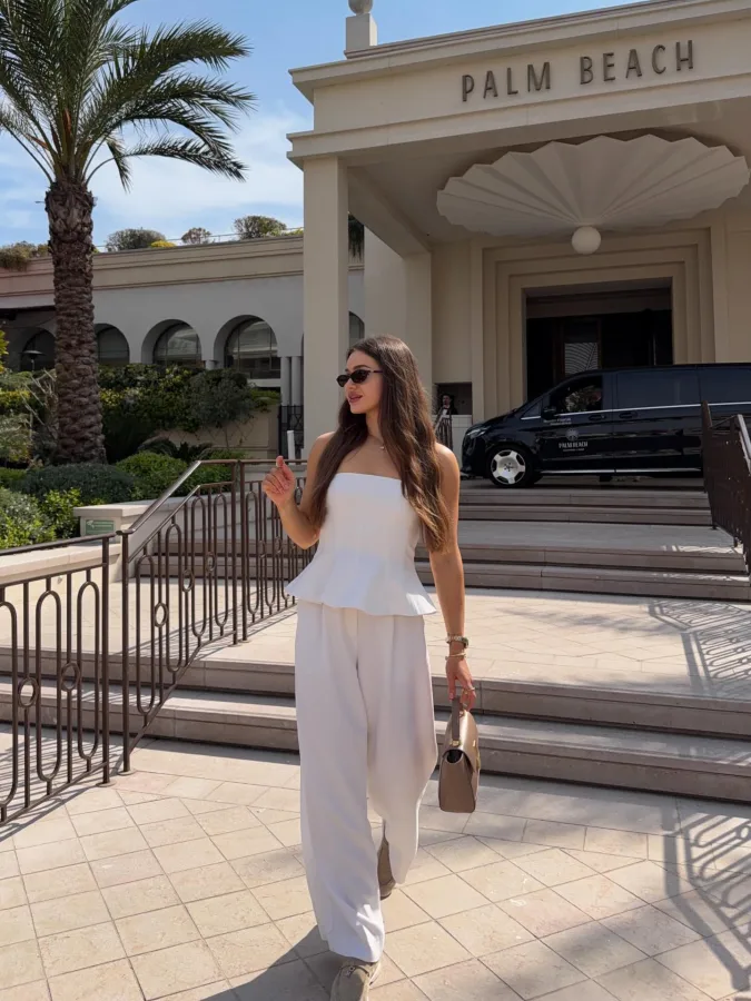 Chic All-White Summer Elegance