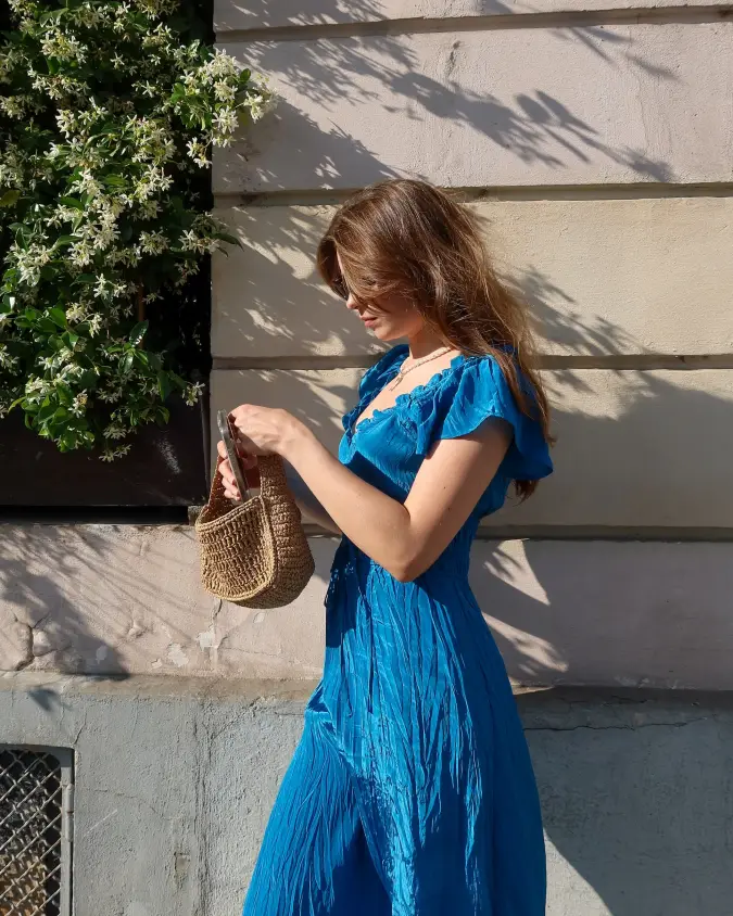 Vibrant Crinkled Midi Dress & Woven Texture
