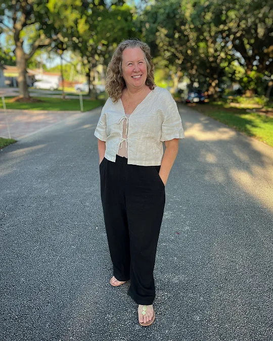 Linen Tie Front Top with Black Wide Leg Pants