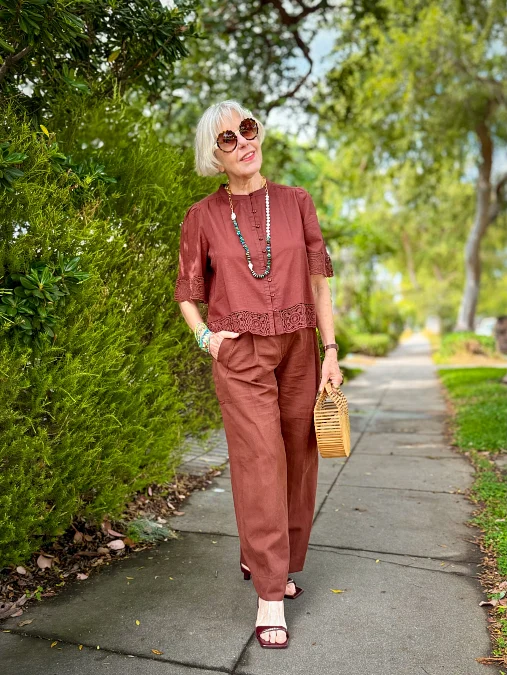 Terracotta Linen Set With Lace Trim