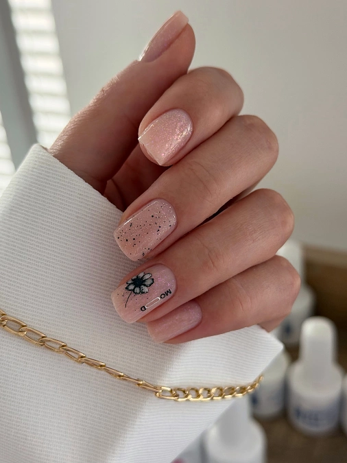Soft Pink Floral Accent Nails