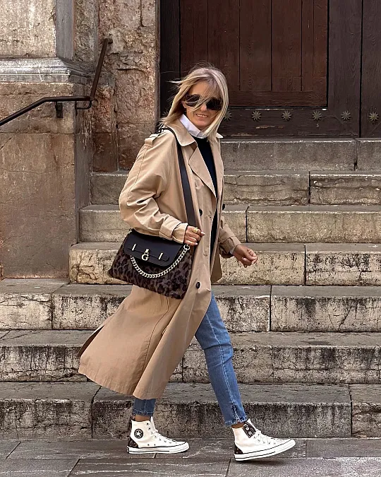 Classic Trench Coat and Cropped Jeans