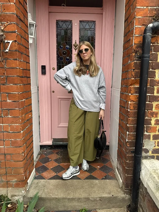Grey Sweatshirt and Olive Barrel Trousers