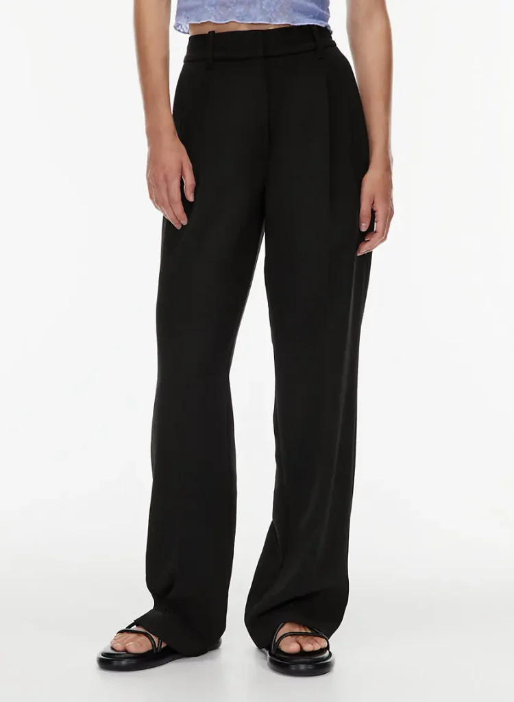 Source: Aritzia — The Effortless Pant in Crepette
