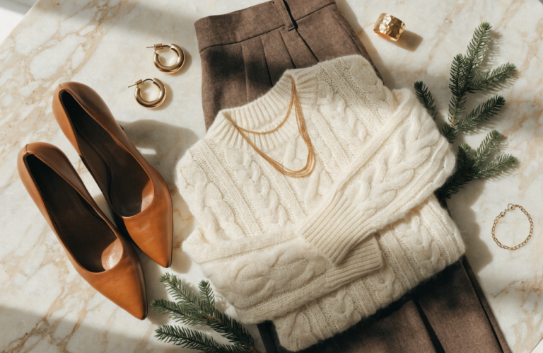 14 Sophisticated Christmas Outfits for Women Who Hate Sequins