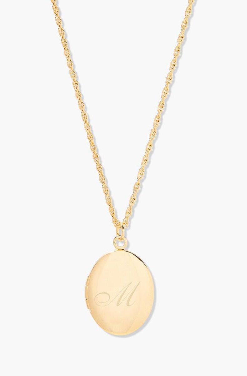 Isla Oval Locket