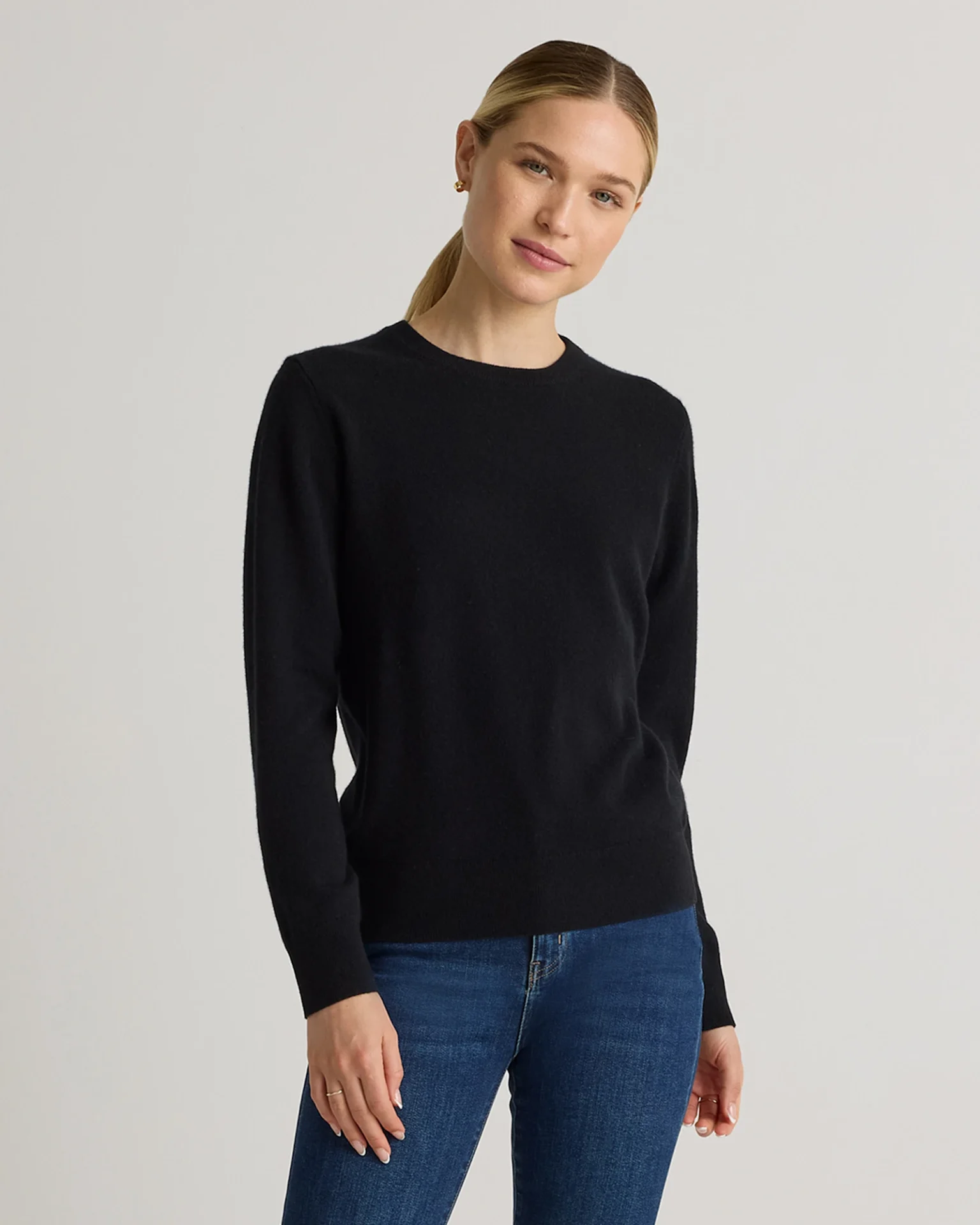 Mongolian Cashmere Crewneck Sweater (Black)