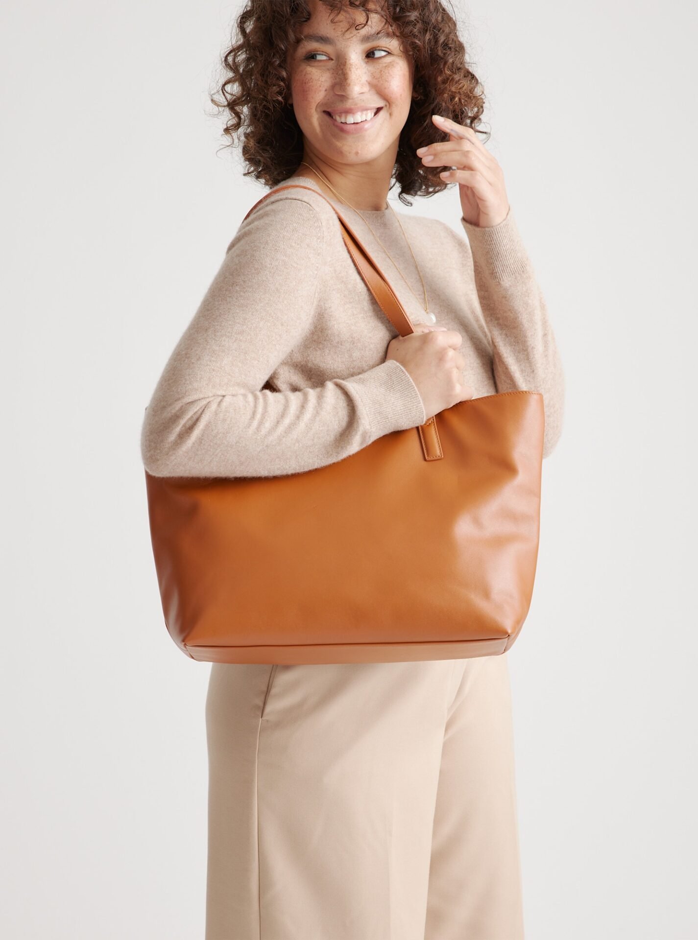 Classic Leather Tote (Cognac)