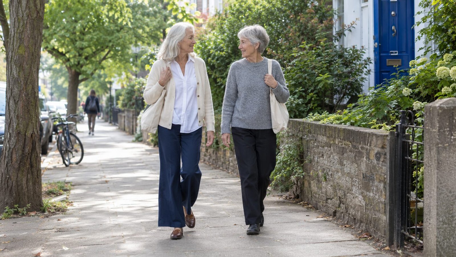 10-Piece Capsule Wardrobe: 7 Outfits for Women in Their 70s