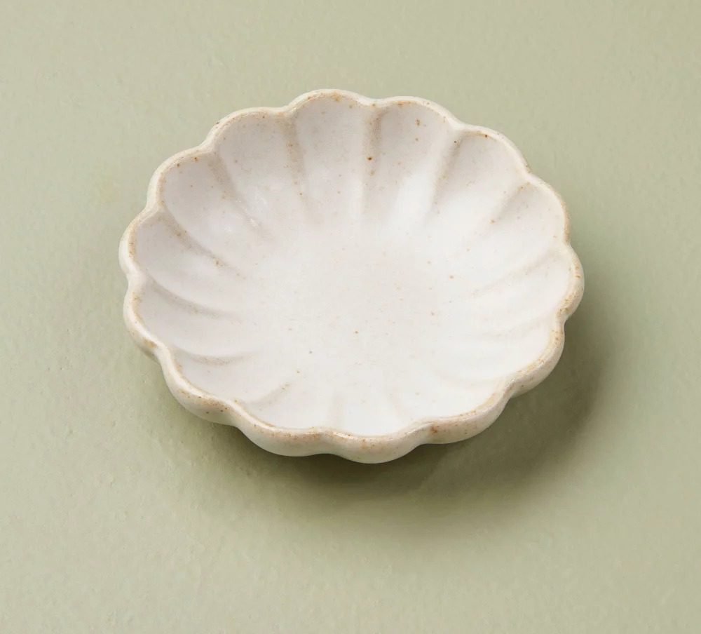 Fluted Ceramic Trinket Dish (Vintage Cream) - Hearth & Hand with Magnolia