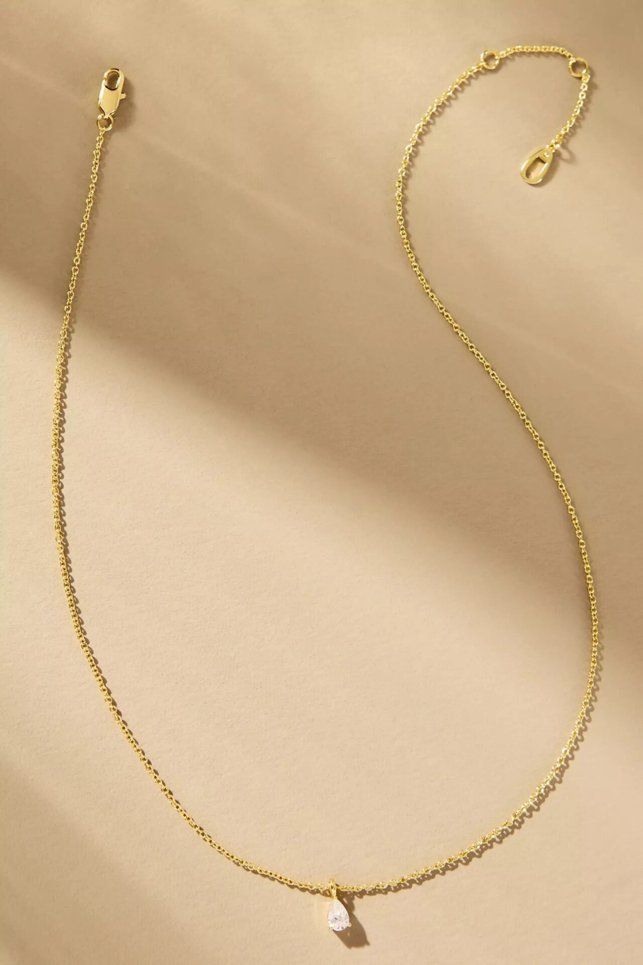Elise Delicate Solitaire Pendant Necklace (Gold)