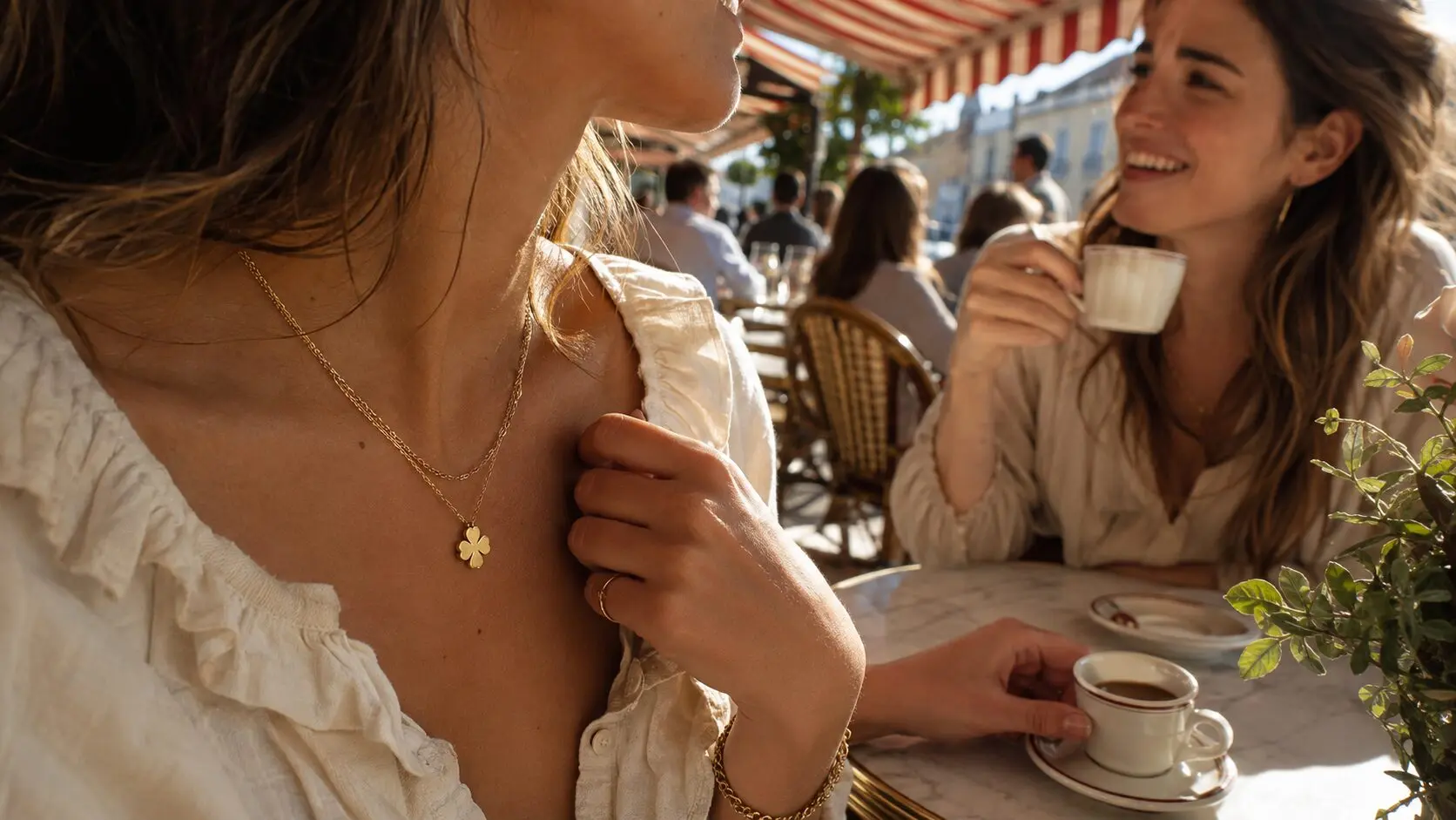 8 Best Old Money Necklace Dupes for the Van Cleef Alhambra