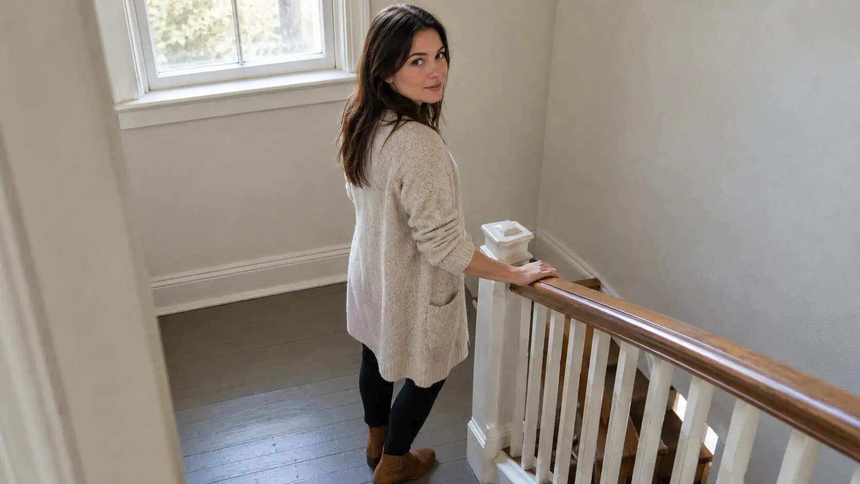 12 Elegant Loungewear Outfits That Still Look Put Together