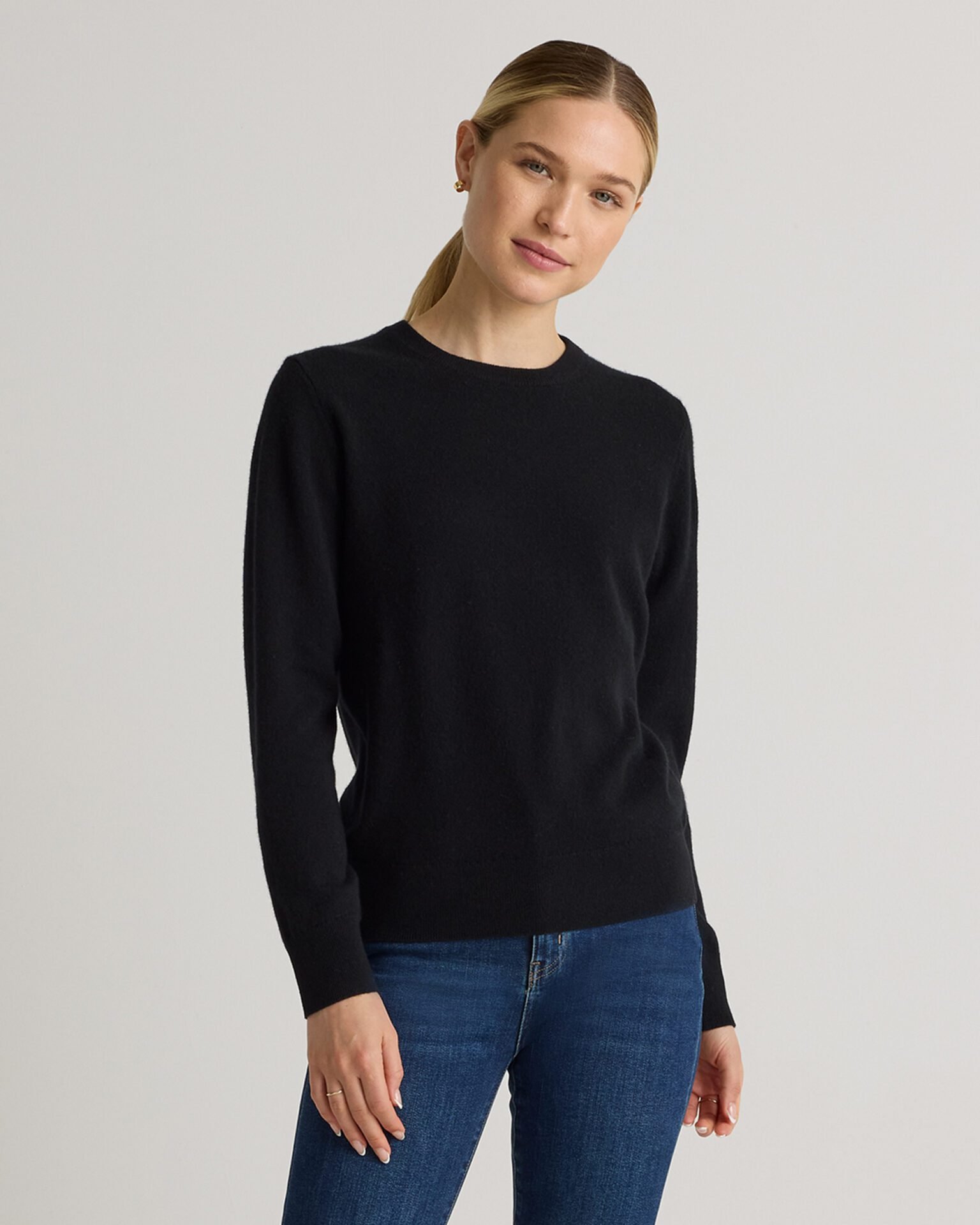 Mongolian Cashmere Crewneck Sweater (Black)