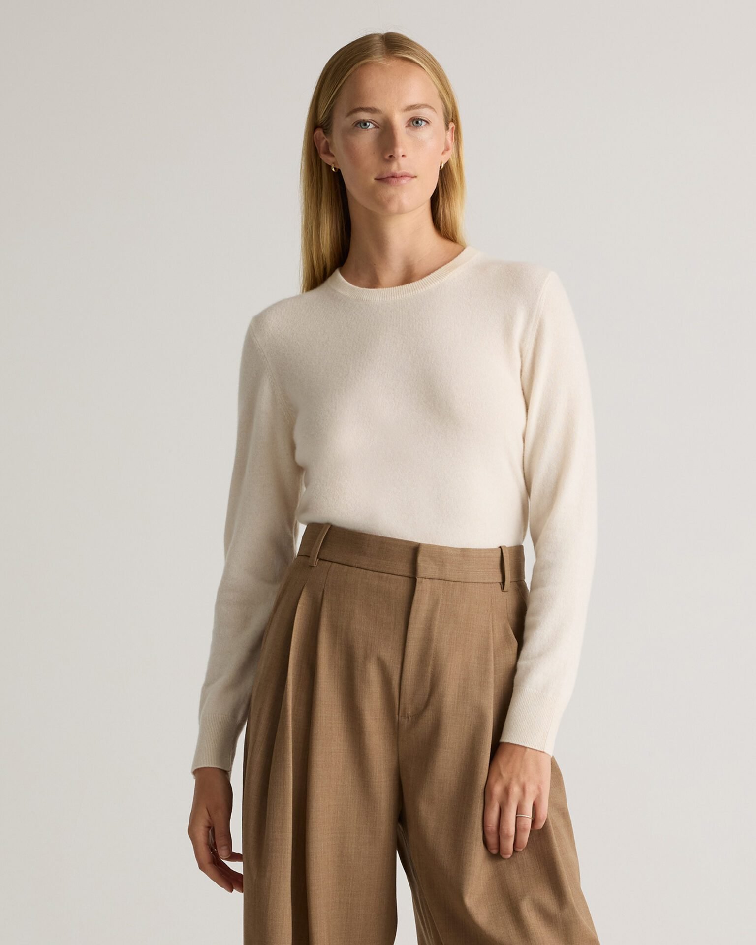 Mongolian Cashmere Crewneck Sweater (Ivory)