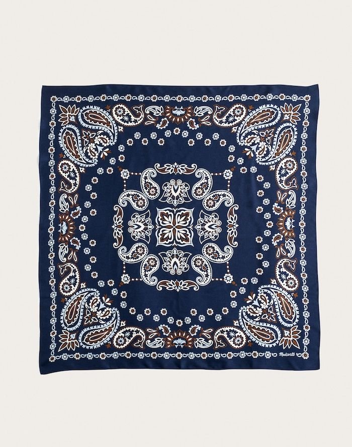 Medium Silk Bandana (Petit Flower Deep Indigo)