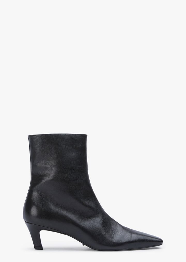 Estelle Boots (Black Vintage)