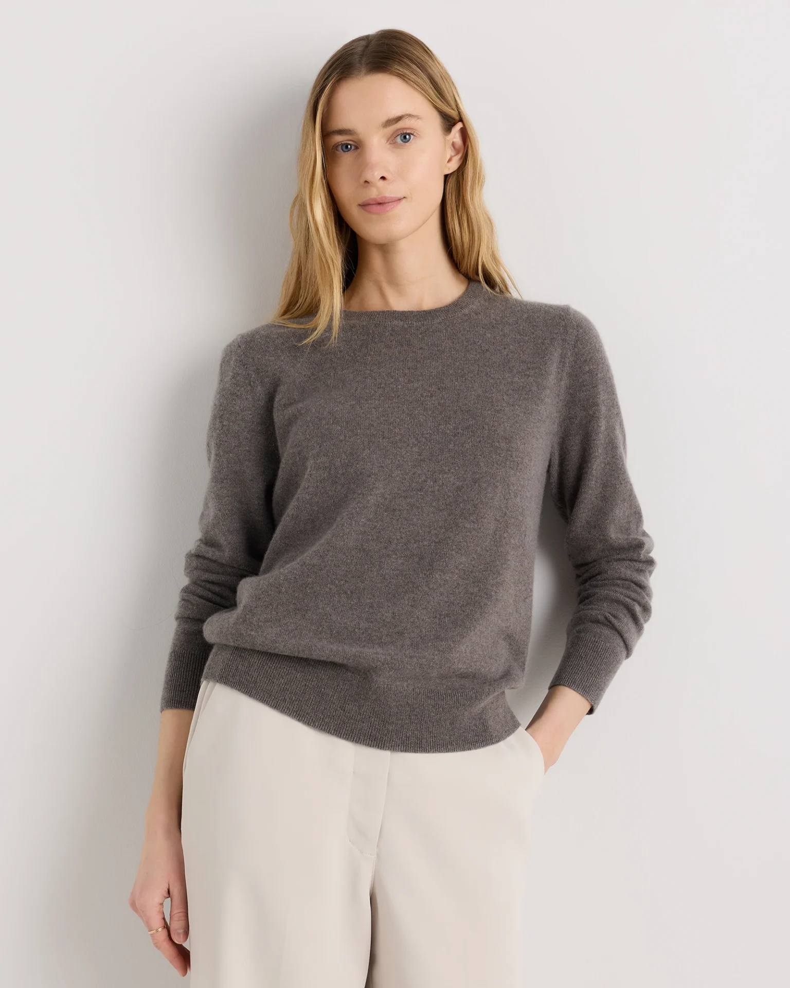 Mongolian Cashmere Crewneck Sweater (Elk Brown)