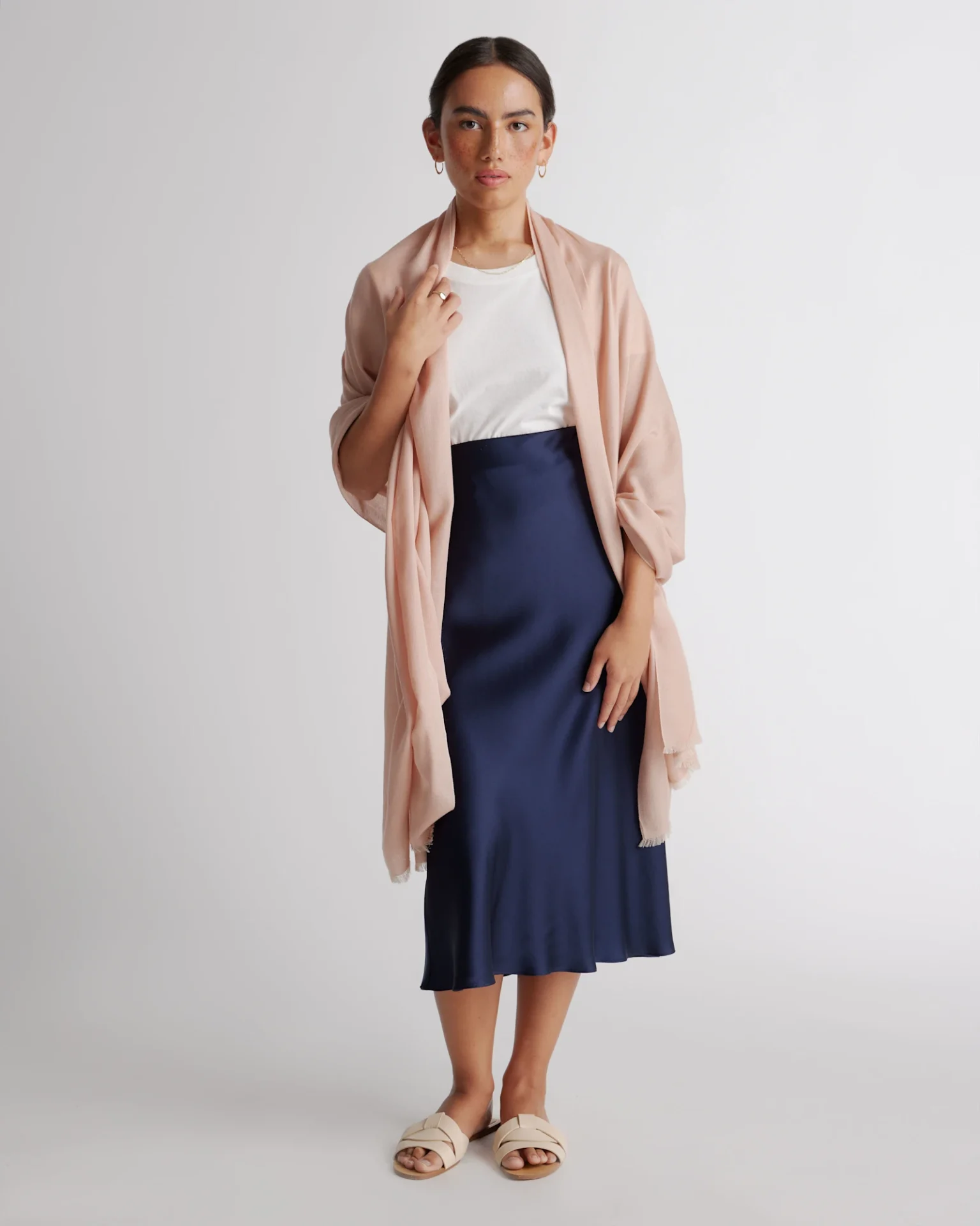 Featherweight Cashmere Silk Frayed Edge Scarf (Soft Pink)