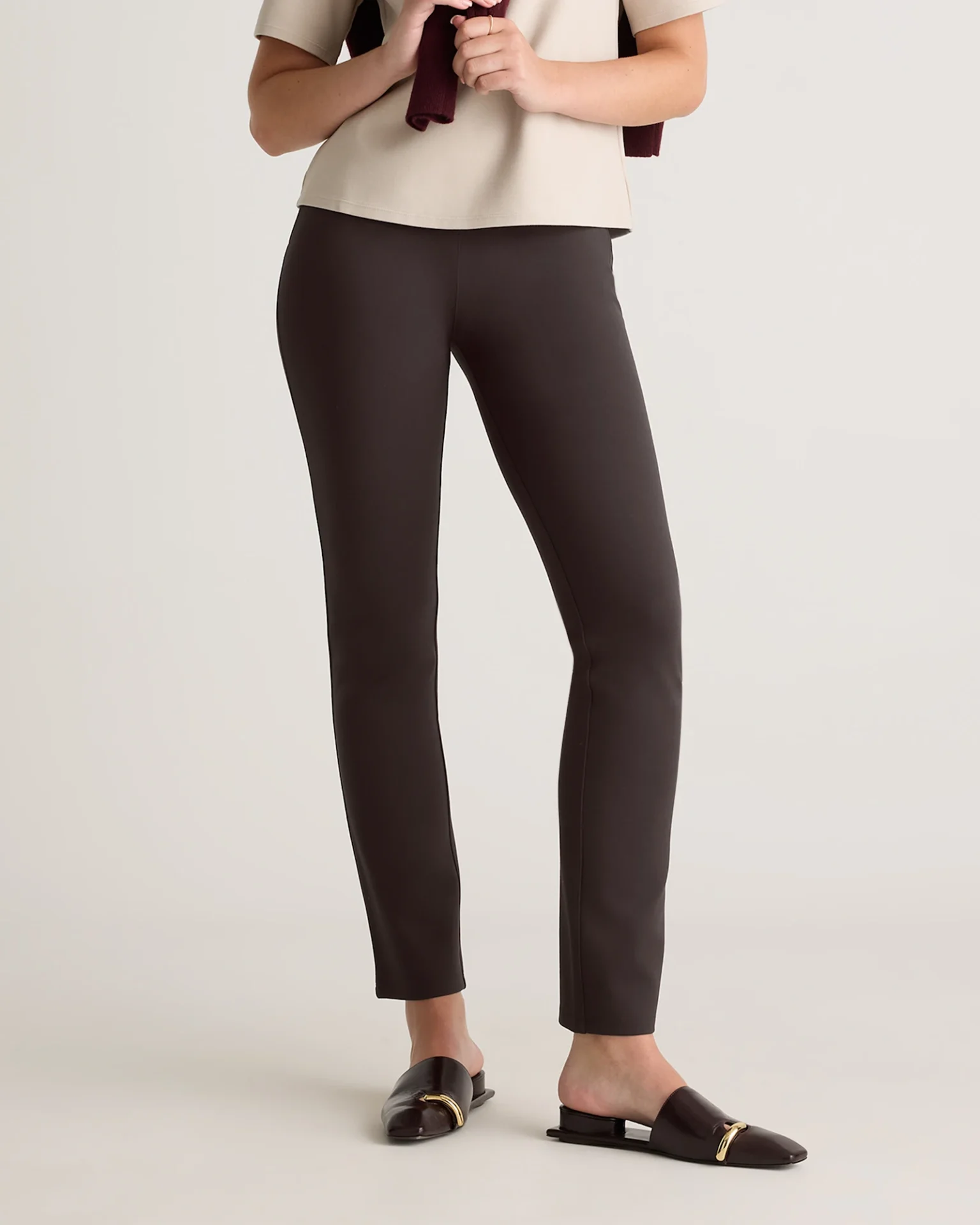 Ultra-Stretch Ponte Straight Leg Pants (Espresso)
