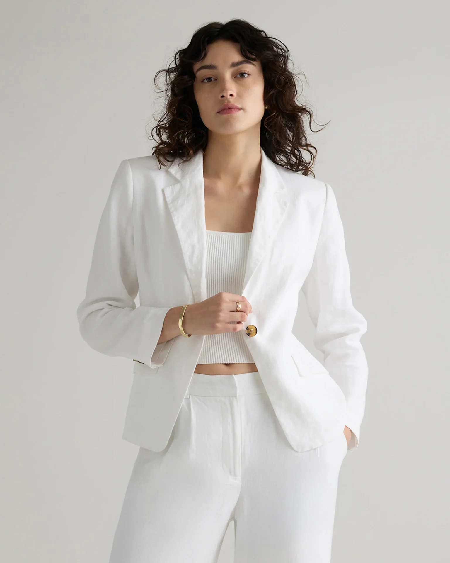 100% European Linen Structured Blazer (White)