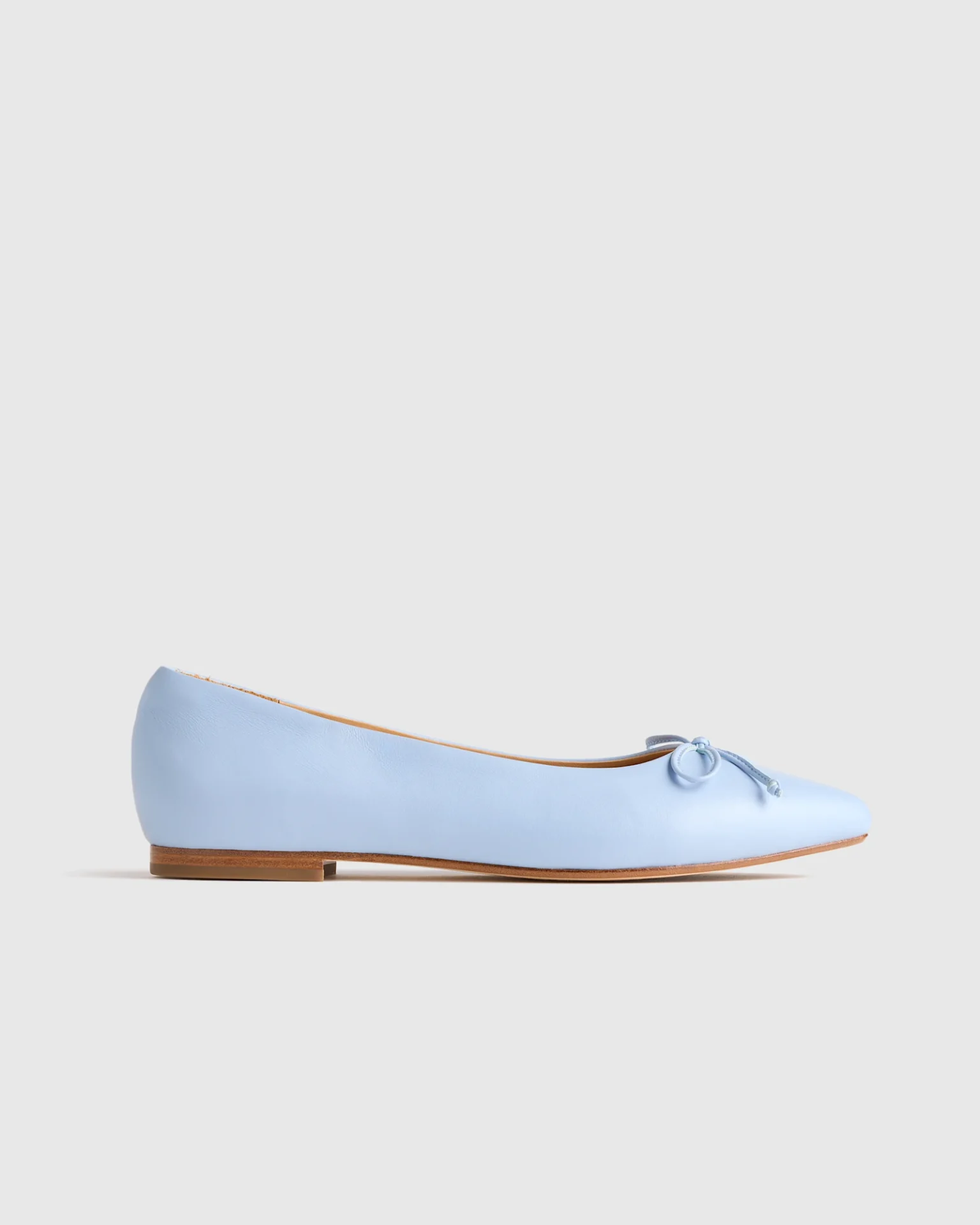 Italian Leather Pointed Bow Flat (Shell Pink)