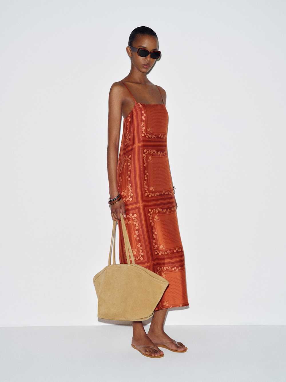Yoshe Dress (Champagne)