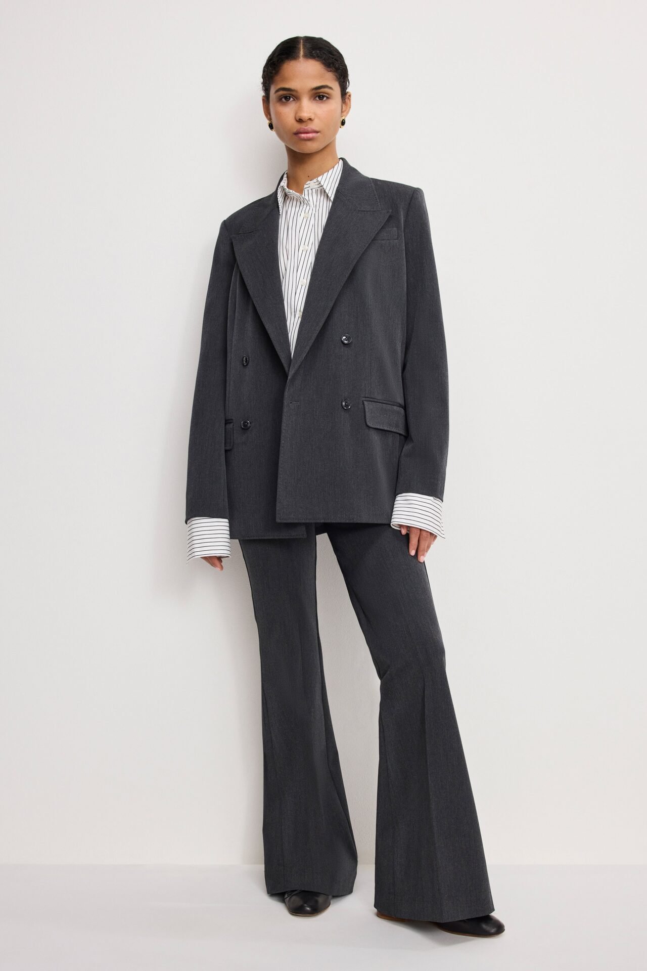 Essential Suiting Oversized Double Breasted Blazer (Dark Heather Gray)