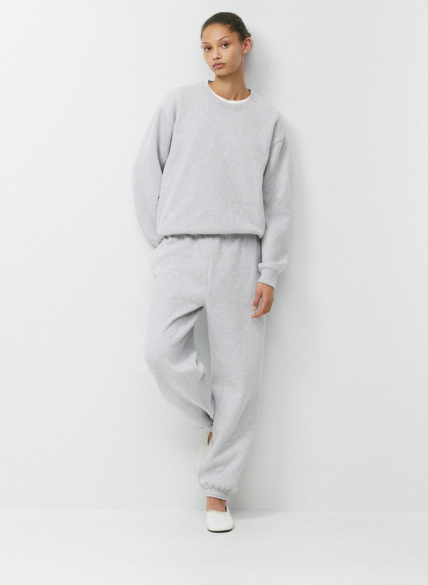 Cozy Sweatfleece Perfect Crew Sweatshirt (Heather Chrome)