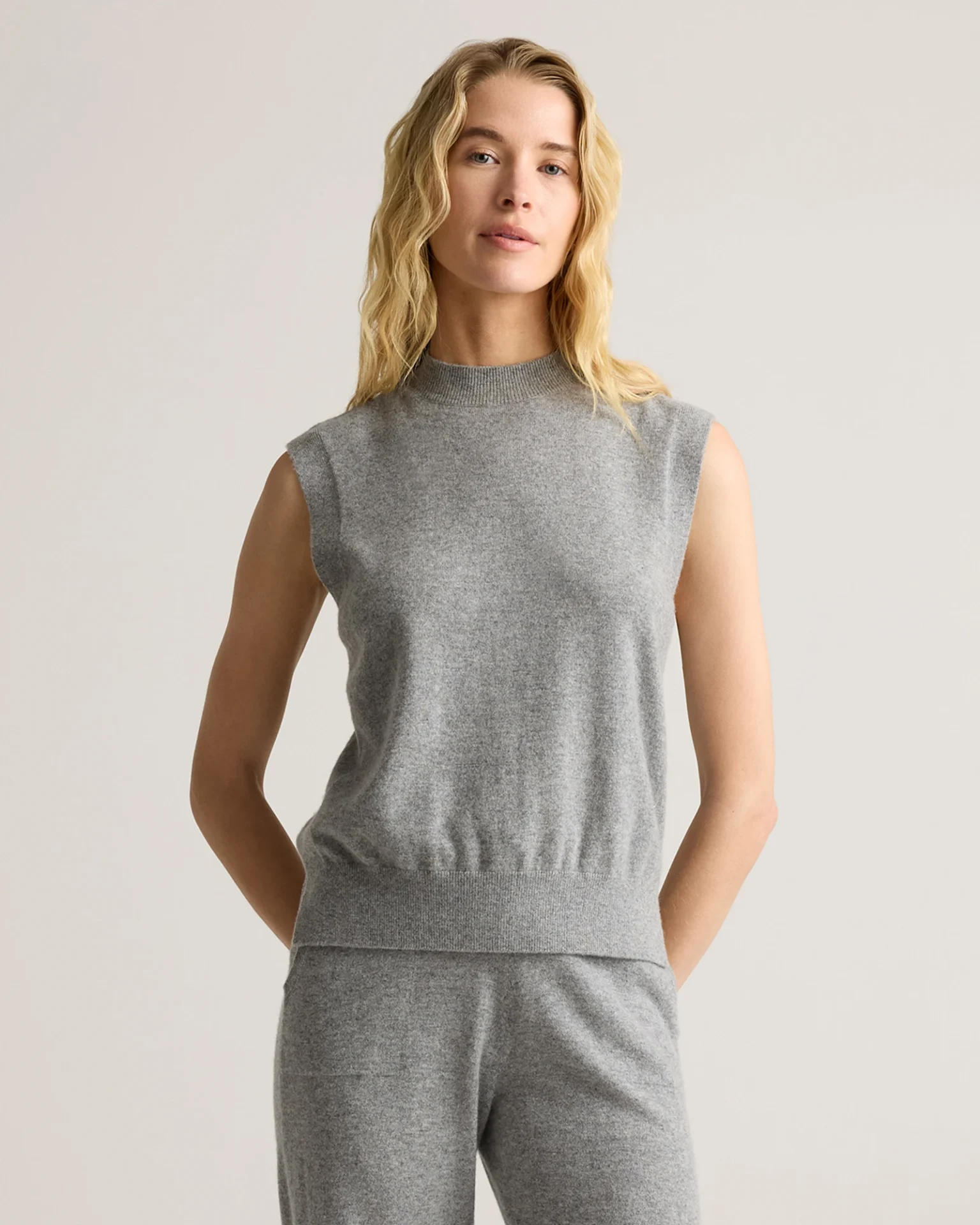 Mongolian Cashmere Mock Neck Sweater Vest (Heather Grey)