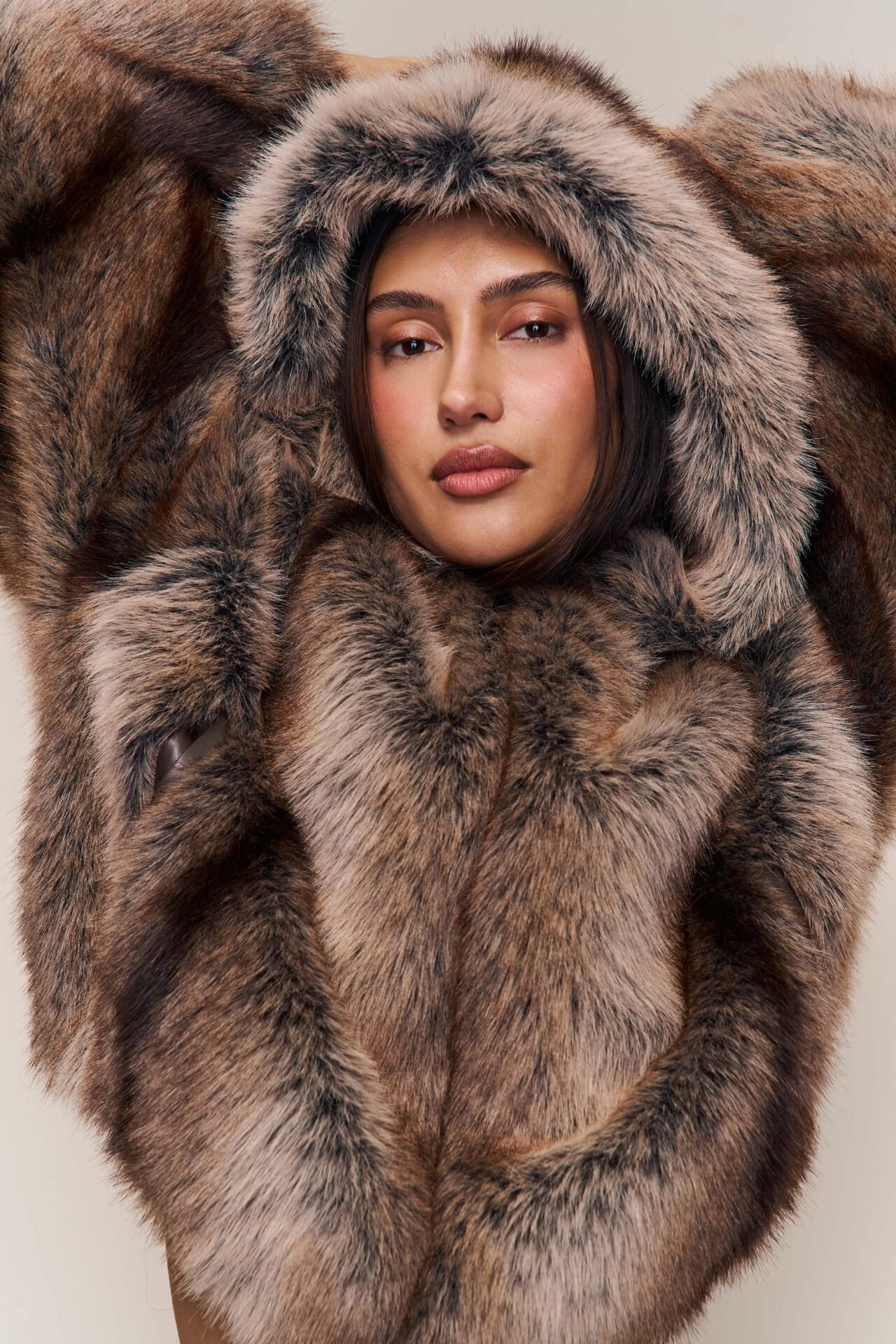 Cosette Cropped Faux Fur Jacket (Brown)