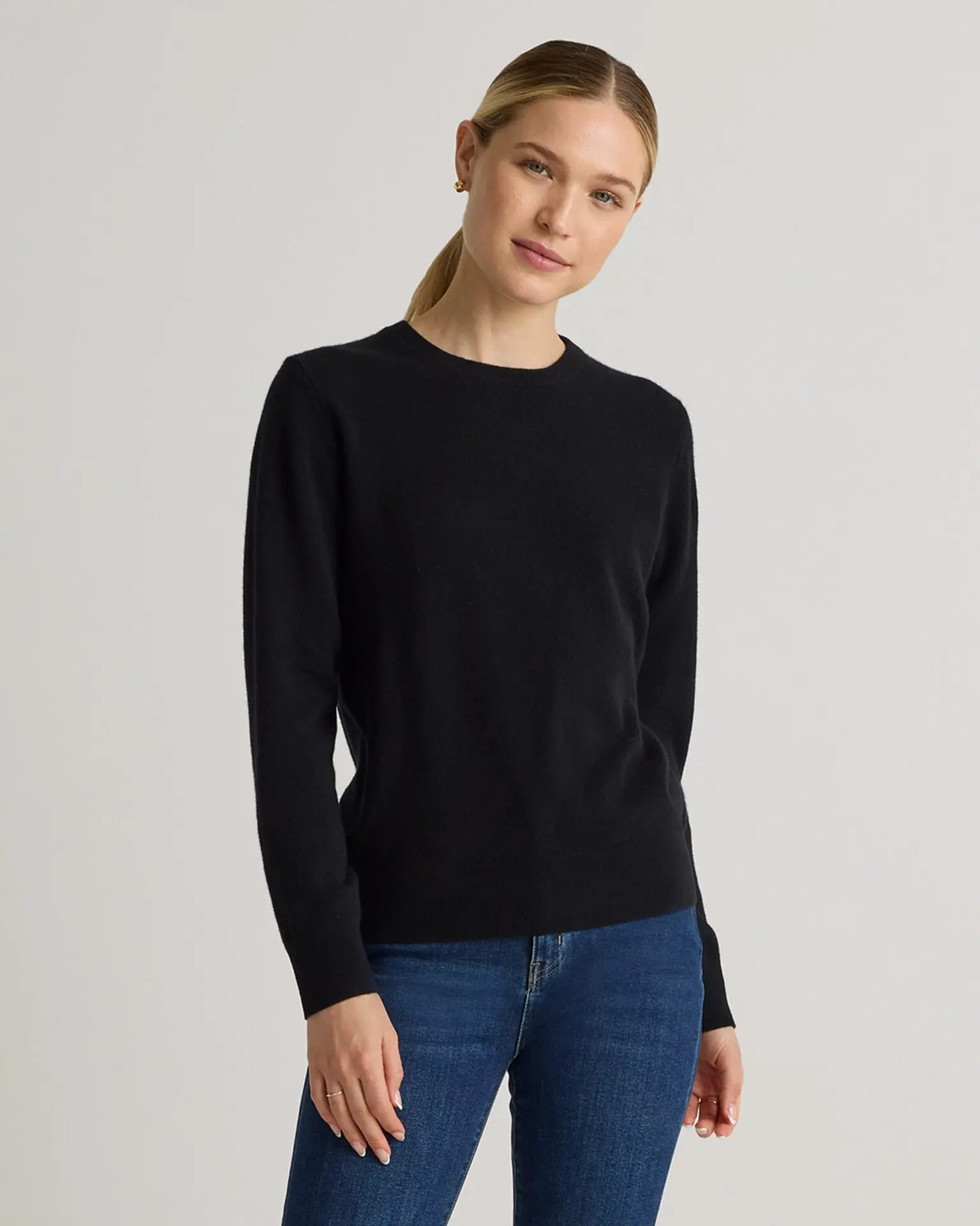 Mongolian Cashmere Crewneck Sweater (Black)