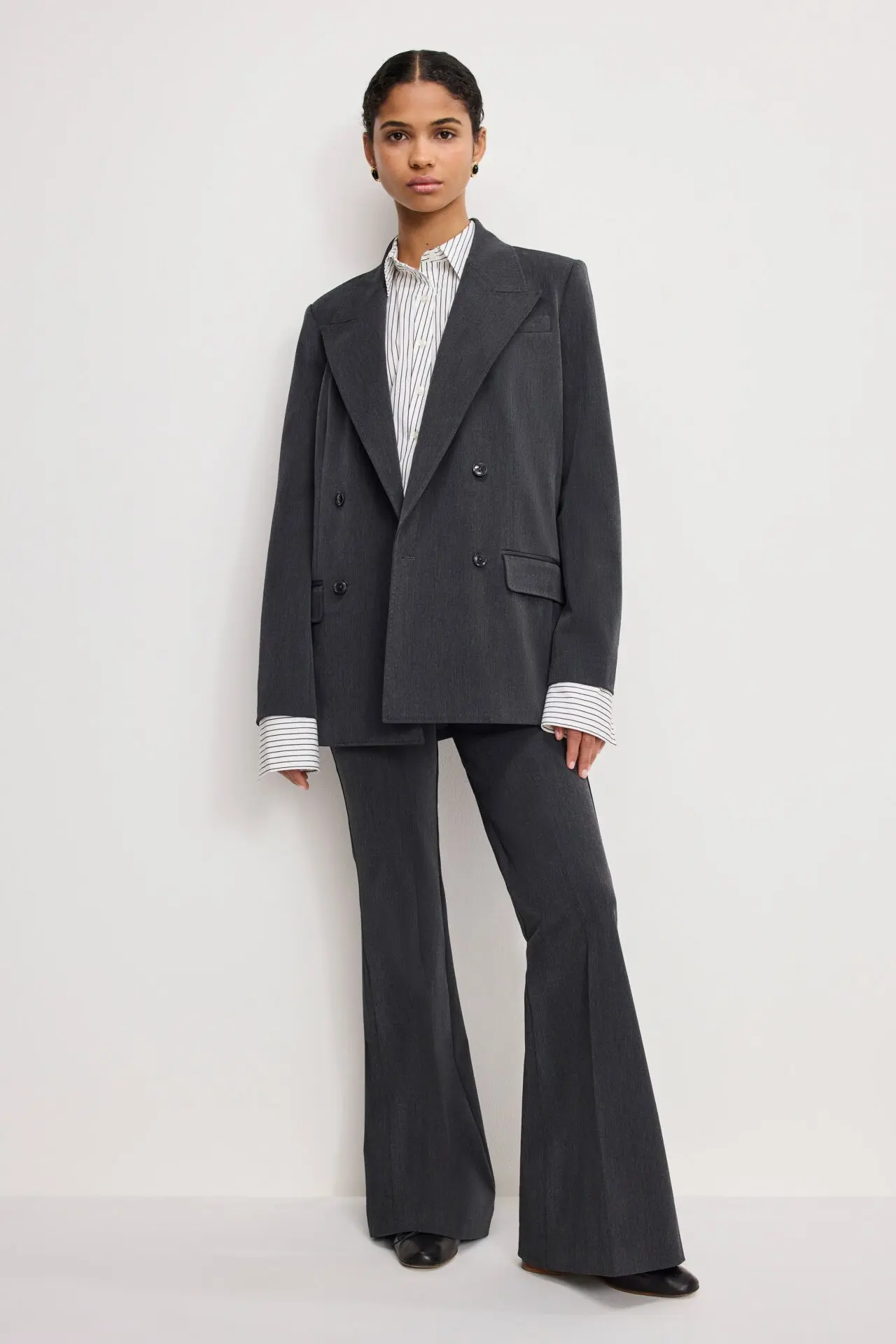 Essential Suiting Oversized Double Breasted Blazer (Dark Heather Gray)