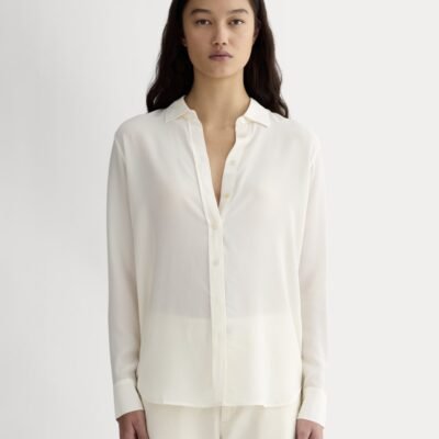 The Must-Have Shirt in Washable Silk (Off-White)