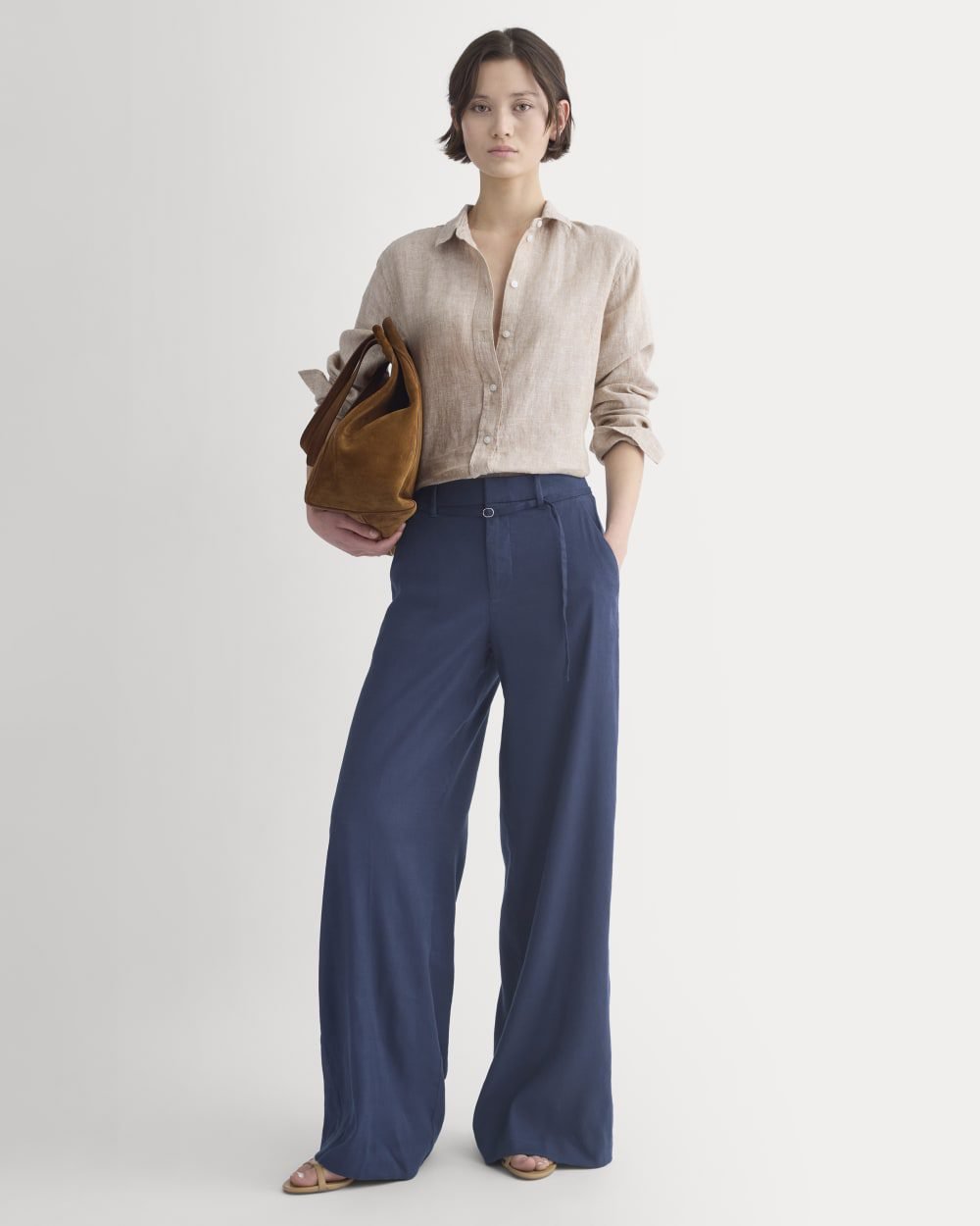 Wide-Leg Belted Pant in Stretch Linen