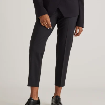 Italian Wool Slim Leg Ankle Pants (Black)