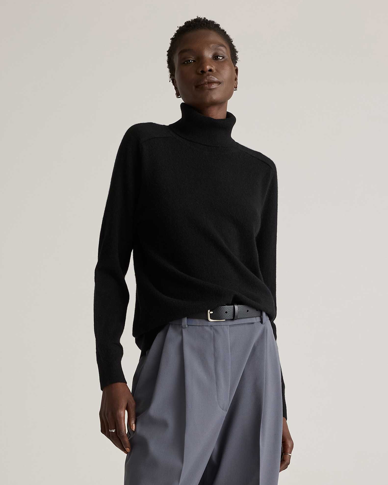 Mongolian Cashmere Turtleneck Sweater (Black)