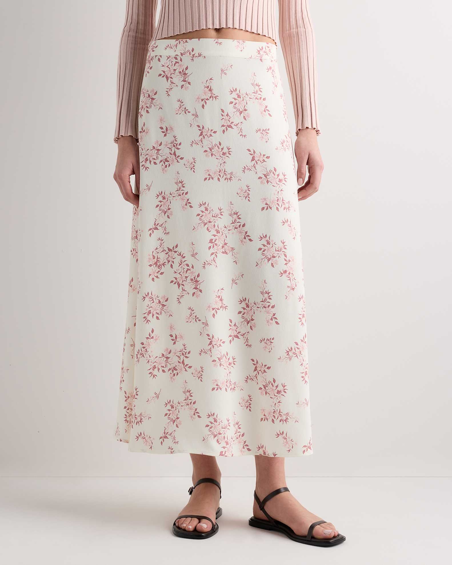 Lightweight Crepe Slip Skirt (Ivory Rose Pink Petite Floral)