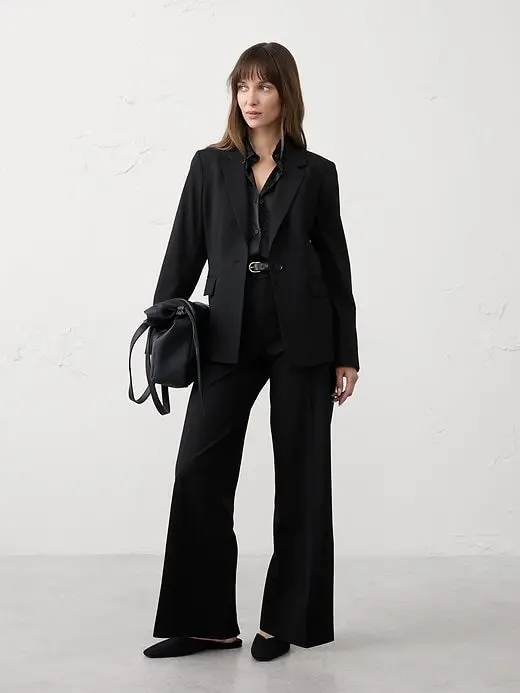 Sculpted Stretch Long Blazer (Black)