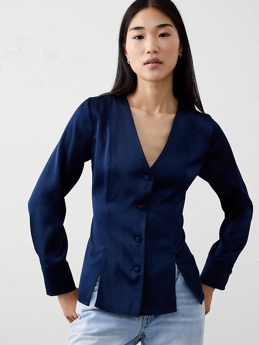 Silky Seamed Slit Blouse (Preppy Navy)