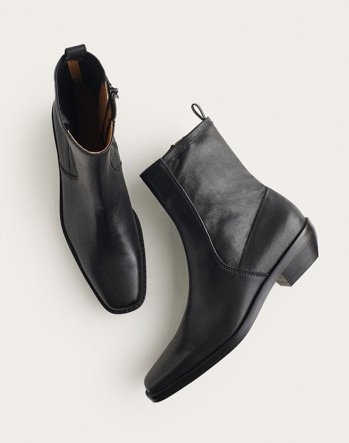 The Idris Ankle Boot in Leather (True Black)