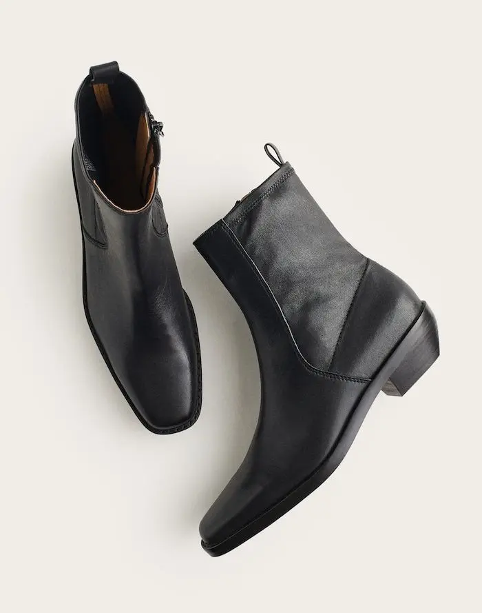 The Idris Ankle Boot in Leather (True Black)