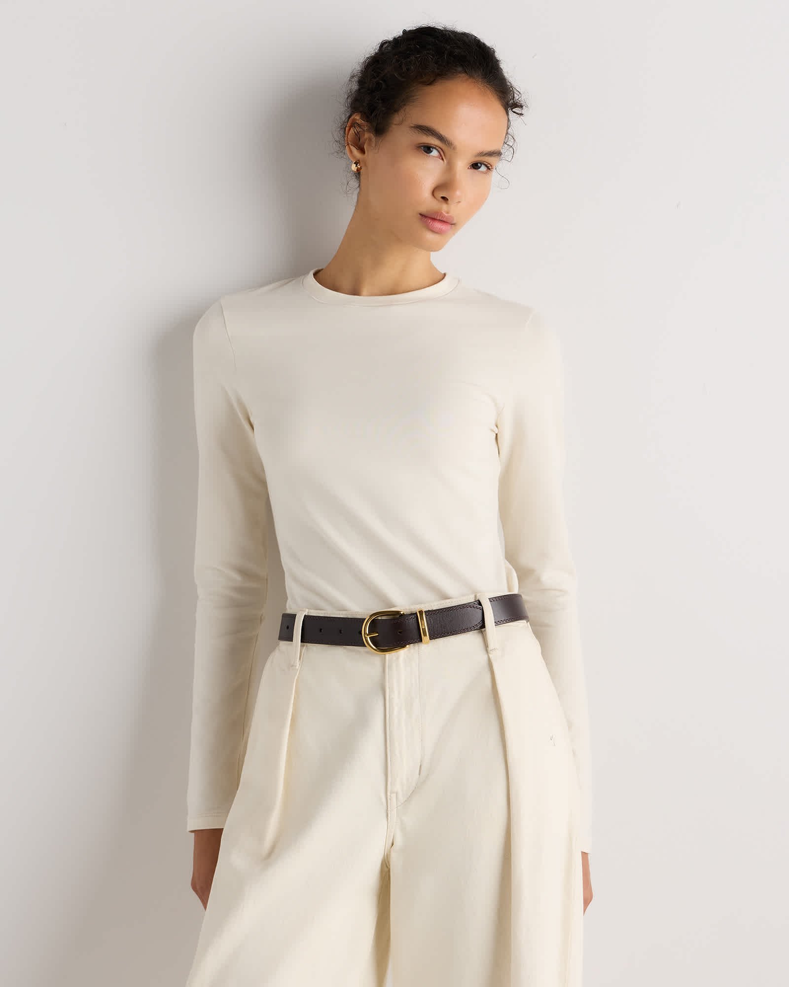 Stretch Cotton Jersey Fitted Long Sleeve T-Shirt (Linen White)